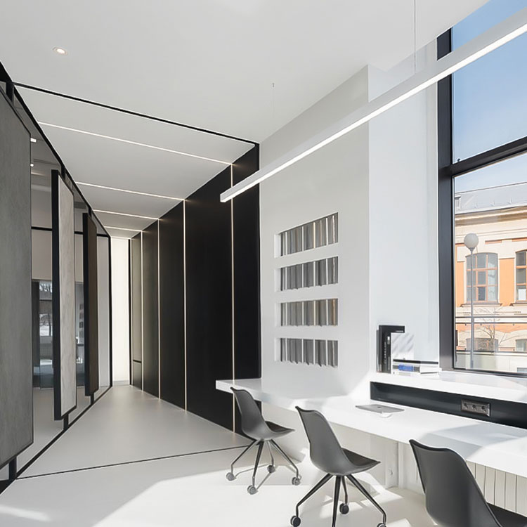 Miks on tänapäevastel laualampidel traadita laadimisfunktsioone